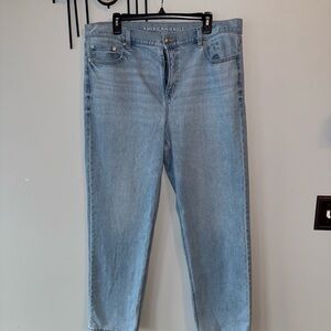 American Eagle Outfitters Women's Super High Rise Straight Leg Jeans 16L